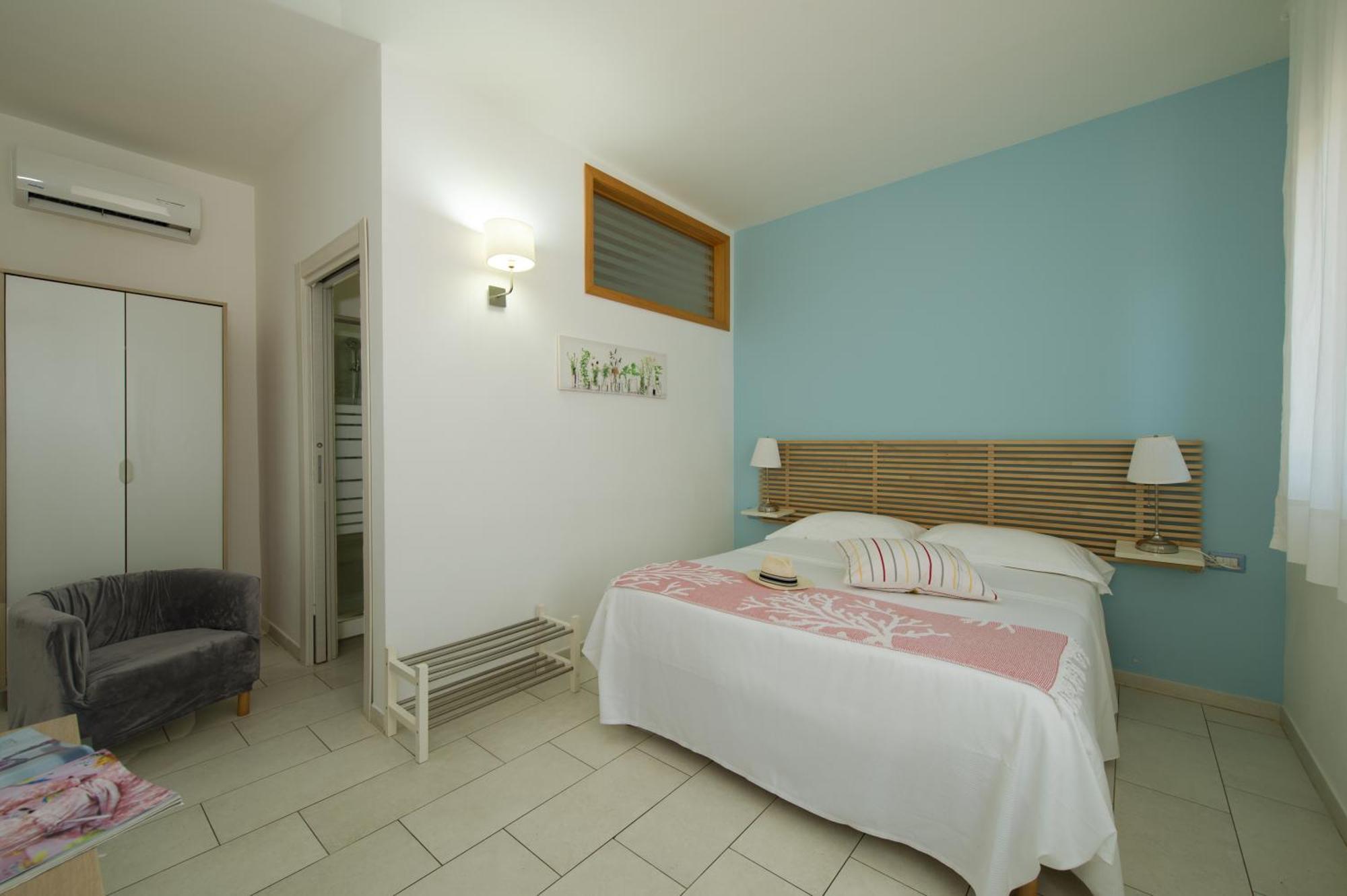 Isola Charm B&B - A Historic Villa Near Punta Del Pero Beach Szirakúza Kültér fotó